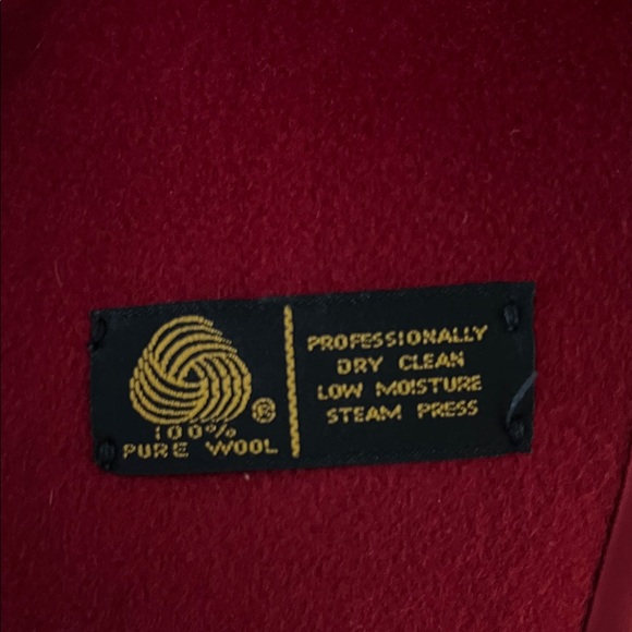 Elegant Vintage Long Red Wool Coat with Black Fox Fur Collar Large - Picture 10 of 11